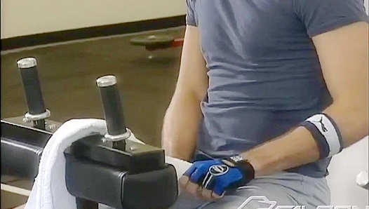 Pete Ross & Jason Kingsley ~ Multi-Boy Orgasm Frenzy - Falcon Studios