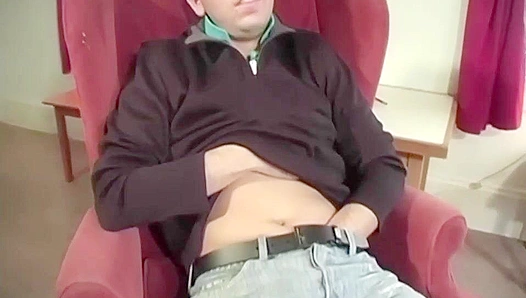 Tony Strokes His Thick Dong - GayLifeNetwork