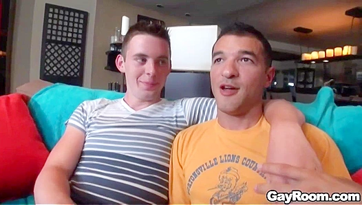 Patrick Hunter Pounds Submissive Guy Straight to Heaven - XXX GAY