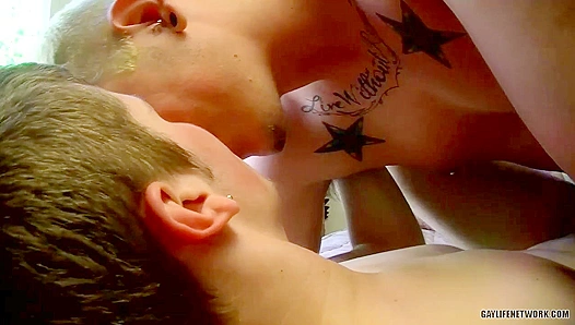 Austin Lucas & Kelan Carr ~ Hot Outdoor Twink Fuck - Lollipop Twinks