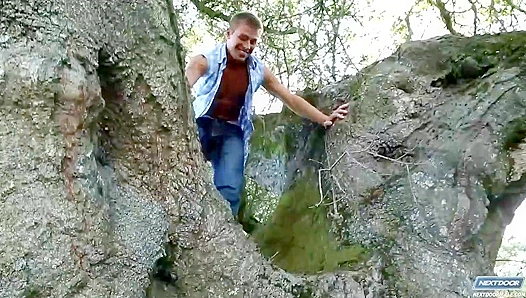 Austin Storm's Outdoor Dick Tease ~ Blond Stud Jerking Off Next Door