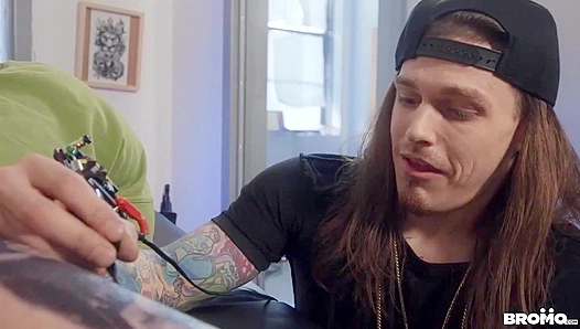 Theo Brady Cheats with Edgy Hottie Sunny D - Hot Gay Action!