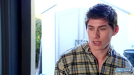 Horny Hunk Mike Honcho Jacks Off Like a Boss - Next-Door Temptation