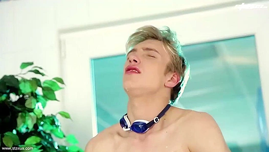 Horny Poolside Fuck ~ Chase Hunt & Sven Laarson Go Wild - Gay XXX