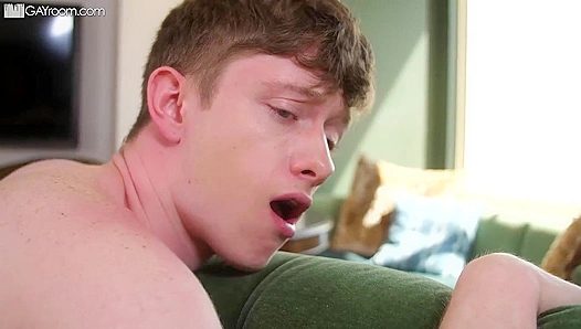 Felix Maze & Giovanni Heat Up the Sheets with Intense Anal Magic