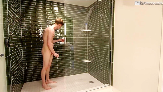 Felix Maze & Giovanni Heat Up the Sheets with Intense Anal Magic