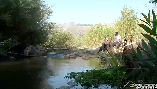 Horny Leo Giamani and Skyler Caine Get Wild Outside - Falcon Studios