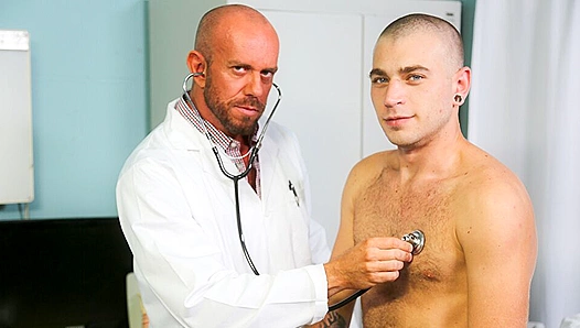 Hard Doctor Fuck ~ Alexander Greene & Matt Stevens Go All In with Massive Dicks