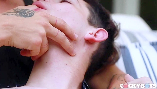 Thirsty Eli Bennett & Tayte Hanson Fuck Outdoors - Cocky Boys