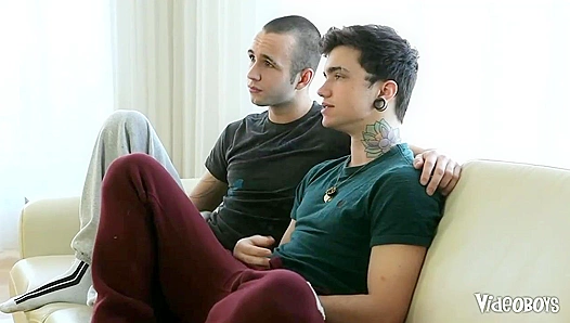 Cocky Boys ~ Edgy Loving Session with Jake Bass & Sonny Stewart