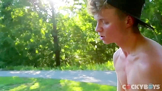 Max Ryder and Tommy Defendi Fuck Outdoors ~ Tight Bodies, Wild Pleasure