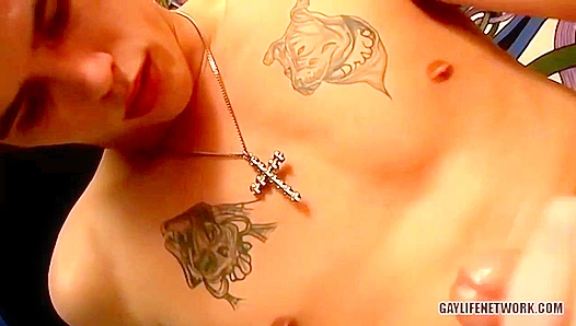 Amateur Twink Ecstatically Cums on His Own Face - Lollipop Twinks