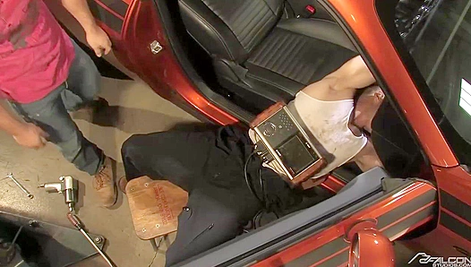 Hot Garage Orgy with Erik Rhodes & Landon Conrad - Falcon Studios