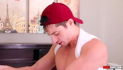 Mickey Knox & Taylor Reign ~ Freaky Fucking Fun