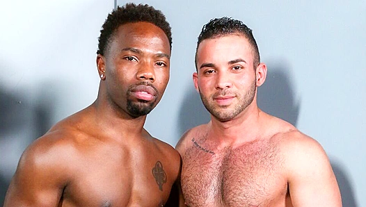 Glory Hole Intensity ~ Bam Bam & Fernando Del Rio Heat Up NextDoor