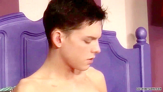 Aaron Aurora Jacks Off Wildly - Teach Twinks