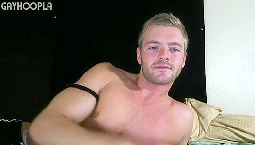 Sweaty Stud Reaches Unforgettable Orgasm