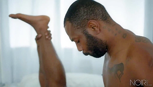 August Alexander & Jordan Jameson ~ A Steamy Hookup on Noir Male