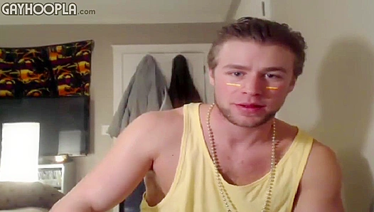 Blond Stud Brad Valentine Masters His Cock - GAY XxX