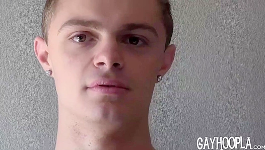 Blonde Teen Josh Harnett Strokes His Mega-Cock - GAY XXX