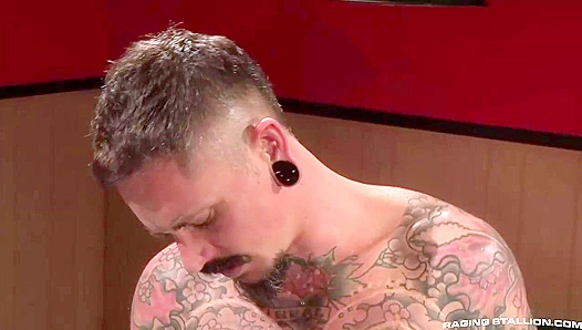 Jake Jammer and Ryan Patrix ~ Intense Rimming & Deep Drilling - Raging Stallion