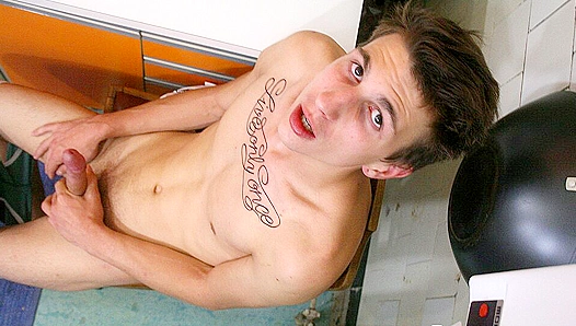 Horny Jesse Jenkins Cums Hard On Camera - Teach Twinks