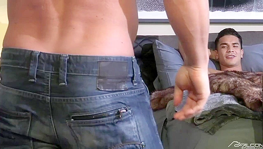 Ripped Muscles & Hot Fucking ~ Lance Luciano & Johnny V - Falcon Studios