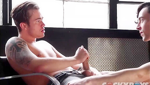 Leo Sweetwood & Raphael Marino Fuck Under Sunlight - Cocky Boys