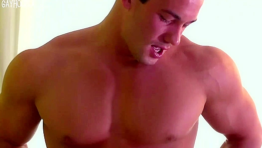 Ryan Winter Ravages Zane Penn's Submissive Booty on the Bed