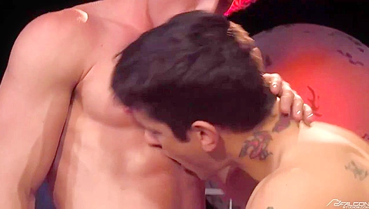 Hardcore Huge Cock Action - Pierre Fitch & Brent Corrigan's Wild Ride - Falcon Edge