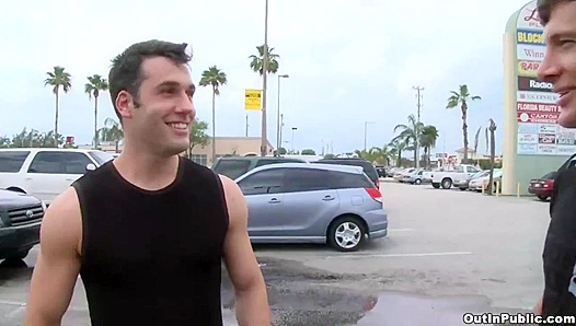 Tyler Hunt Rides Spencer Fox's Impressive Cock in a Steamy Public Session