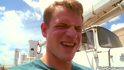 Trackside Thrills - Trent Diesel & Rock Broadway Pound Away - Thug Hunter