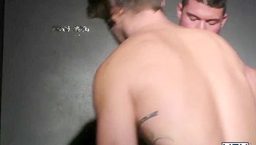 Hot Hunks Paul Canon & Brad Banks - Drill My Hole Wild!