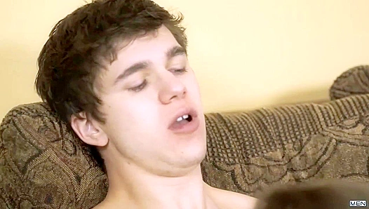 Will Braun & Jacob Peterson Take Turns Drilling NoahJones' Tight Hole