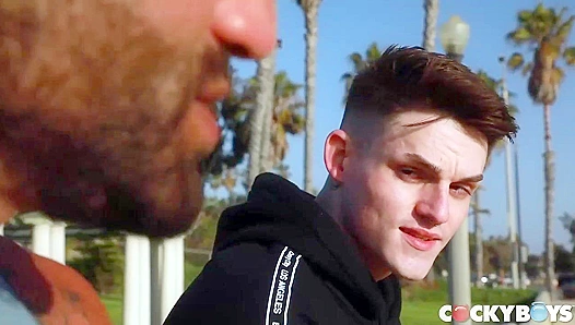 Avery Jones Gets Pound(ed) by Big Daddy Sharok - Cocky Boys