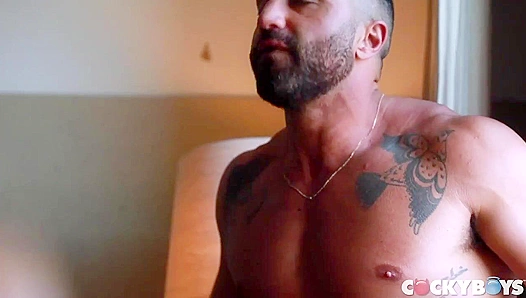 Avery Jones Gets Pound(ed) by Big Daddy Sharok - Cocky Boys