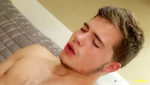 Michael Del Ray & Dakota Young - Fleshlight Frenzy Next Door