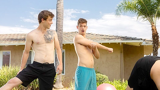 Scott Finn & Michael Del Ray - Loose Asshole Sex Extravaganza