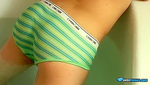 Jeremiah Johnson & Shane Allen - Teasing Twinks in Tight Undies