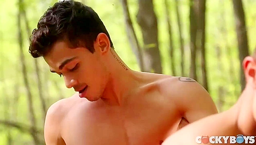 Wild Woods Anal - Ashton Summers & Carter Dane Get Freaky Outdoors