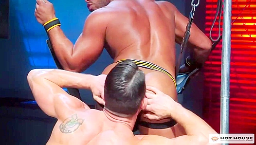 Rough Anal Sensations - Micah Brandt & Ryan Rose Heat Up the House