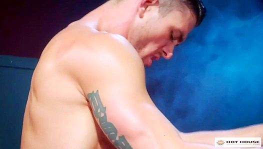 Rough Anal Sensations - Micah Brandt & Ryan Rose Heat Up the House