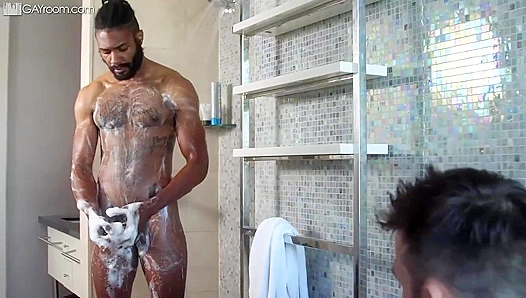 Buck Richards & Hunter Triad - Interracial Bathhouse Bliss