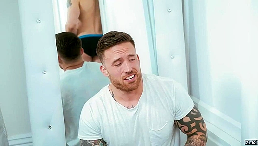 Jeremy Spreadums Turns Straight Jordan Levine Gay in Hot Sex Scene