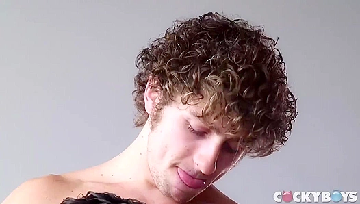 Ashton Summers & Calvin Banks Wildly Fucking - Cocky Boys Go At It