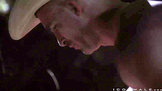 Nighttime Passion - Casey Everett & Nick Fitt Get Wild Outdoors