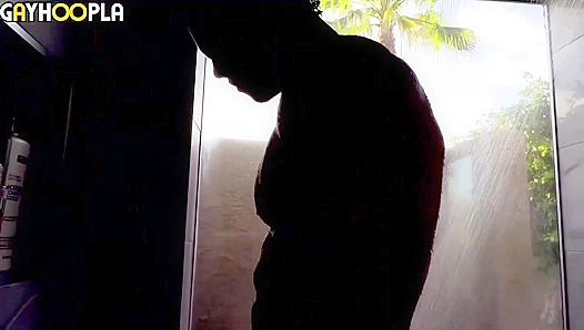 Beefcake Amari Johnson Strokes His Massive Dick in the Shower - GayHoopla