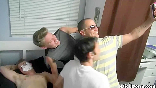 Derek Nocturne & Matt Watson Gang-Bang a Stud atDick Dorm