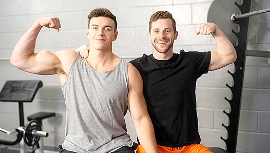 Robbie & Clark Reid Get Wild in the Locker Room - Sean Cody Exclusive