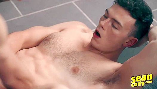 Robbie & Clark Reid Get Wild in the Locker Room - Sean Cody Exclusive